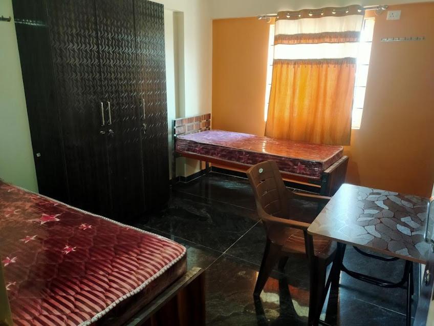 Stoneroof Guest Pg Hostel Whitefield Εξωτερικό φωτογραφία